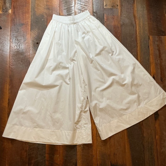 COS Pants - COS Wide Leg Culottes White Cotton Blend Elastic Waist NWT Size US 4